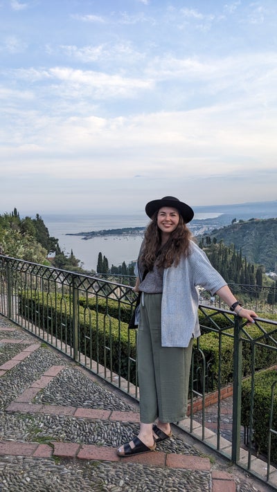 Seeking rental in easy-going, friendly house share Main Photo