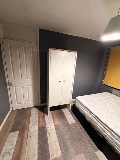 Double Room for Rent – Clean & Comfortable Main Photo