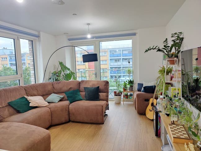 Double En-Suite With Gym + All Bills Included Main Photo