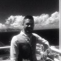 I’m a professional looking for single bedroom  Main Photo