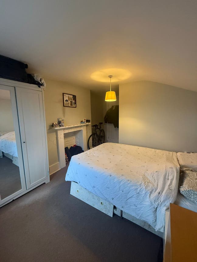 Couples Room with Ensuite  - Clapham Main Photo