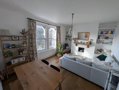 Entire flat (780 sq ft) for 3 month let Main Photo