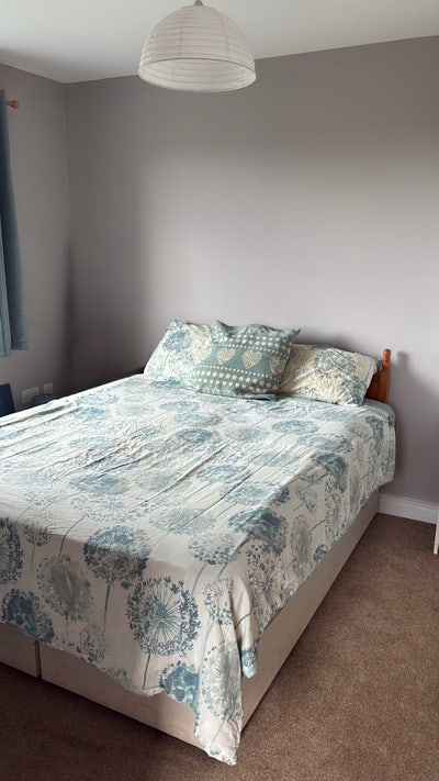 Quiet room to rent in cury  Main Photo