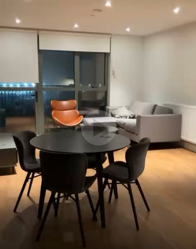 Spacious Double Room-En-suite Main Photo