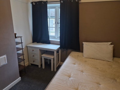 Double room furnished  Main Photo