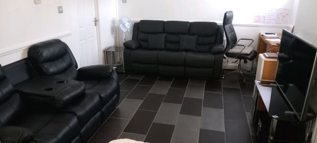 Large Double room  Main Photo