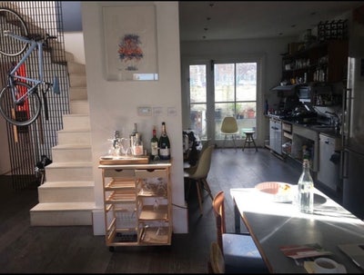 Room in Packham available from middle April Main Photo