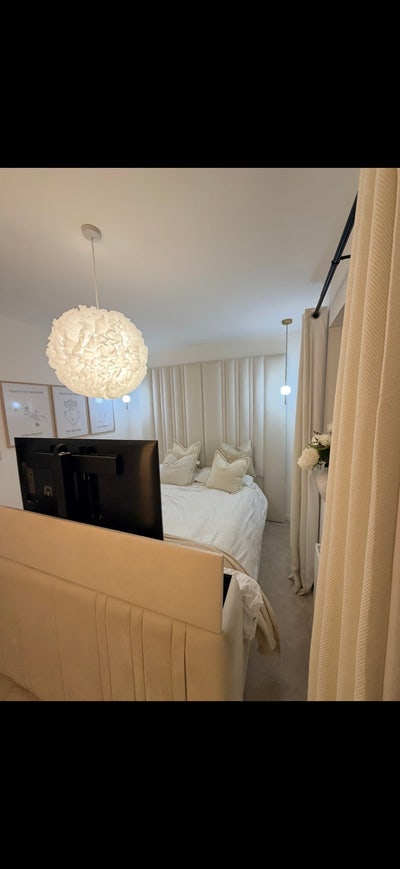 Modern new built  Main Photo