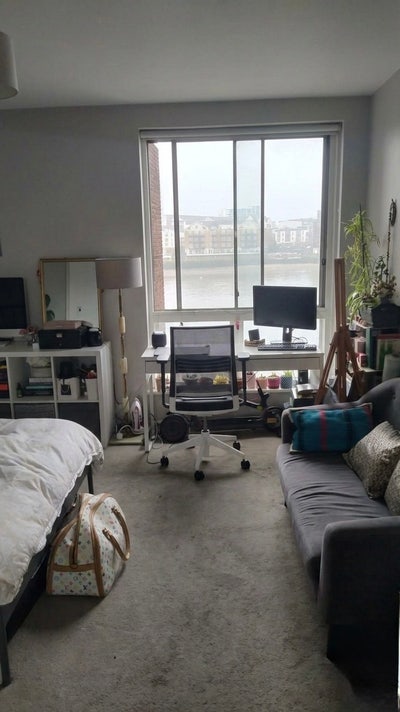 Big Double Room with a stunning River view Main Photo