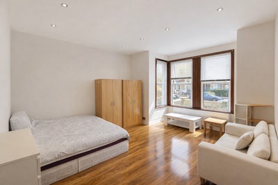 Nice Double room in Plaistow / near Stratford Main Photo