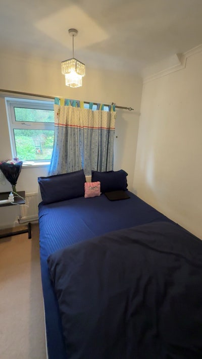 Double room available for sharing  Main Photo