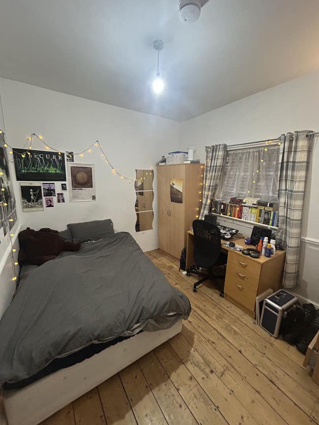 Double room in social house Main Photo