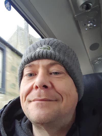 Looking for a room to rent Main Photo