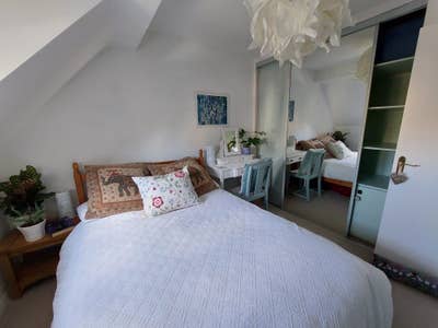 Light and Airy Double Room, Bampton Main Photo