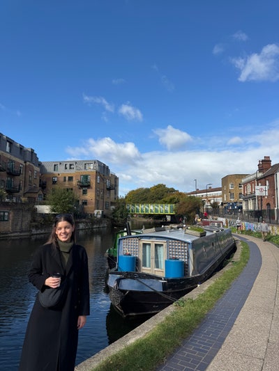 Professional looking for double room Main Photo