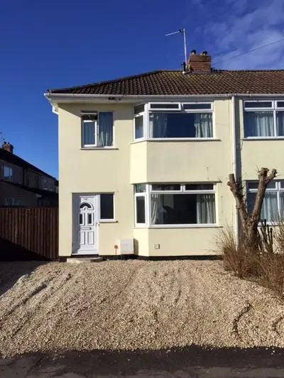 ** Large Bright Double Room ** Main Photo