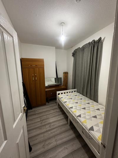 Cozy Single Room – Clean & Quiet House Main Photo