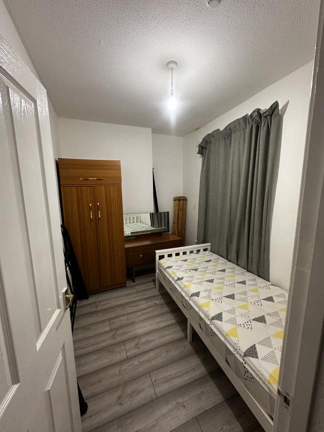 Cozy Single Room – Clean & Quiet House Main Photo