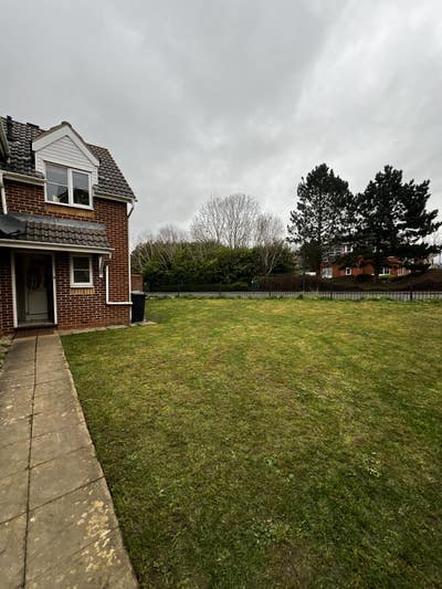 Two rooms available Stoke Gifford Main Photo