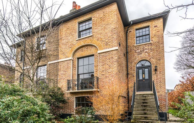 Two rooms available in beautiful large home Main Photo