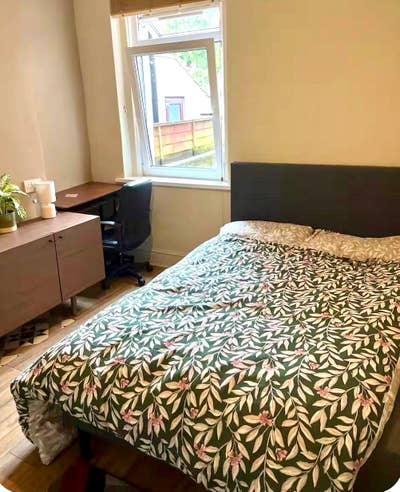 Peaceful Room Near City Centre | Private Toilet |  Main Photo