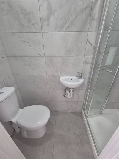 Modern En Suite Room Available! Dss Welcome Main Photo