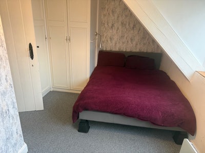 Double room to rent Main Photo