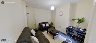 1 room available in house share &pound;125 a week Main Photo