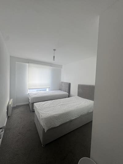 Modern Luxury Flat – Great Location G5 Main Photo