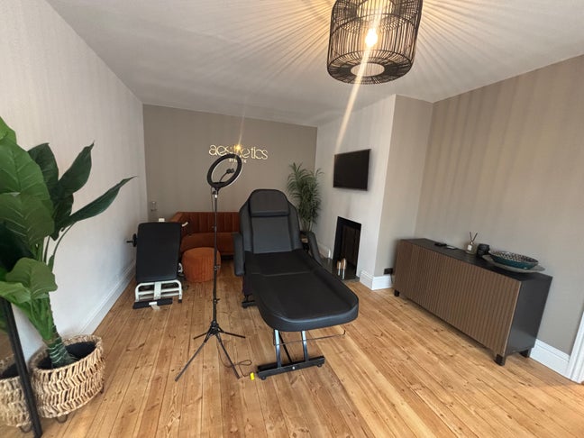 While house - Prettygate - please read description Main Photo