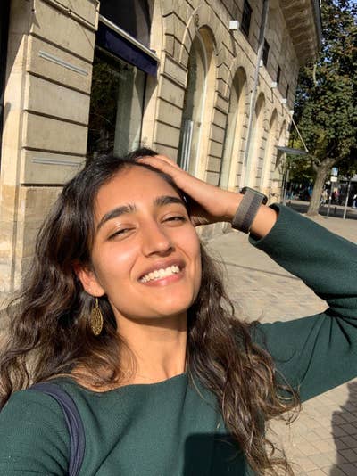 Friendly Master’s Student  seeking a homey room! Main Photo