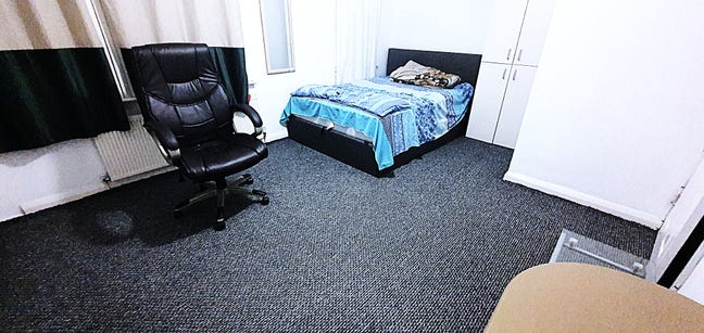 Master double room to let in barking IG11 Main Photo