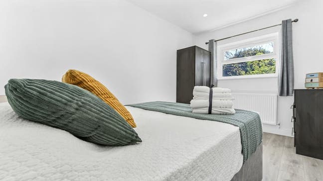 2 double rooms available in Clapham  Main Photo