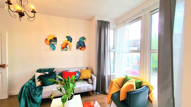 Feels Like Own Flat, Spacious Room in Duplex Main Photo