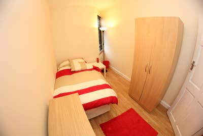 🏡Single&Double Rooms Same House – Caistor Park Rd Main Photo