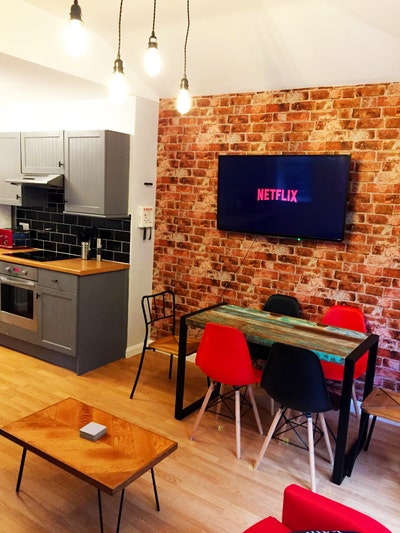 **Best House Share in Guildford** Main Photo