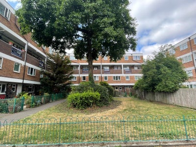 2 Bed Flat  Main Photo