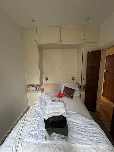 Bright Room in Two bedroom flat West Kensington Main Photo