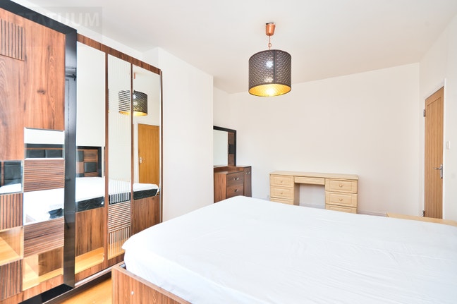 Newly refurbished 1 bed flat in manor park E12 Main Photo