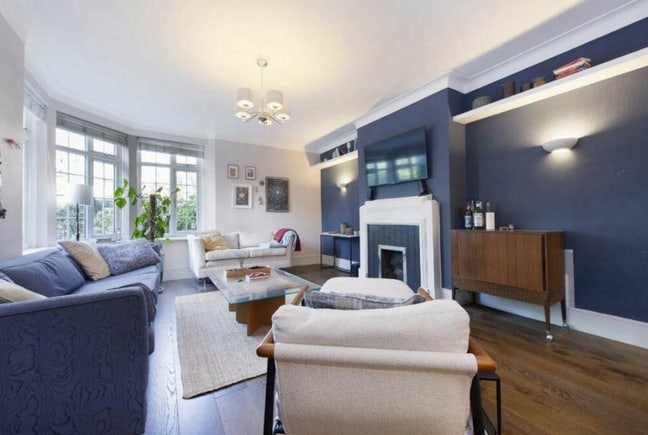 Short let - 4 to 5 weeks  Main Photo