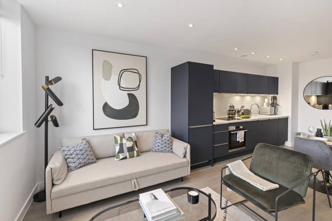 🔥Stylish Fully Furnished 2-Bed Flat-Beckenham🔥 Main Photo