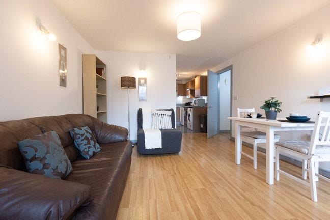 Amazin one-bed Flat in Stoke Newintong  Main Photo