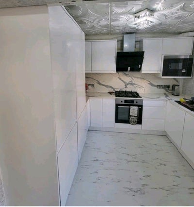 Room to rent Main Photo