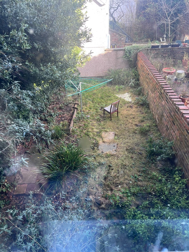 2 people needed for spacious Montpellier House Main Photo