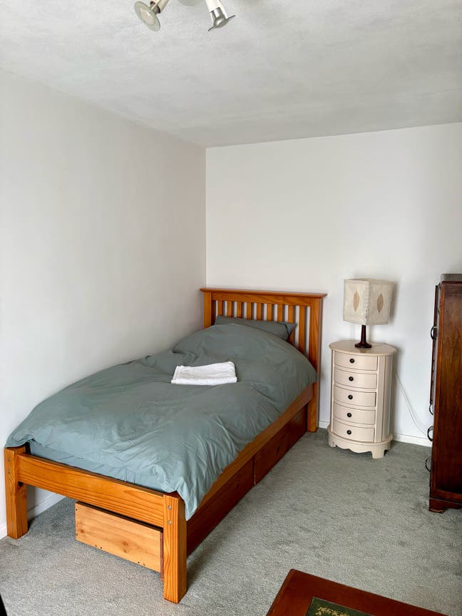 Lovely Spacious Room - City Centre Near ARU Main Photo