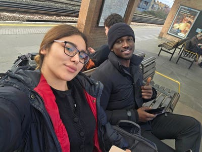 Professional couple seeking double room ASAP Main Photo