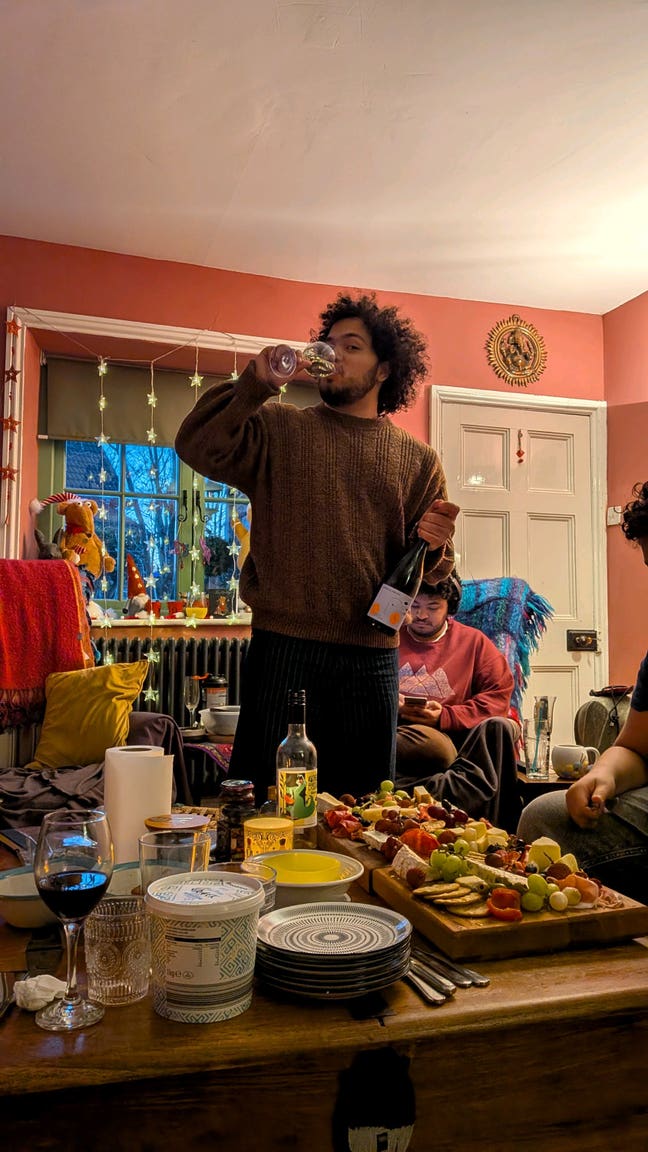 Young professional looking for a room around BS7 Main Photo