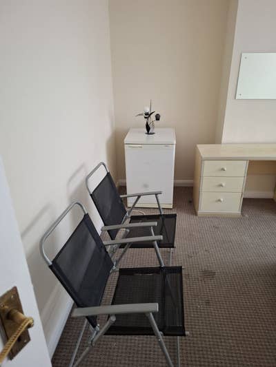 Double Room Availabile in Norbury Main Photo