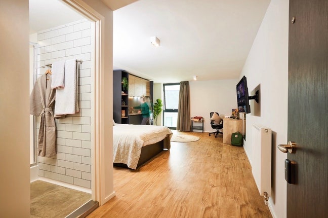 Vita Student Portland Crescent Main Photo