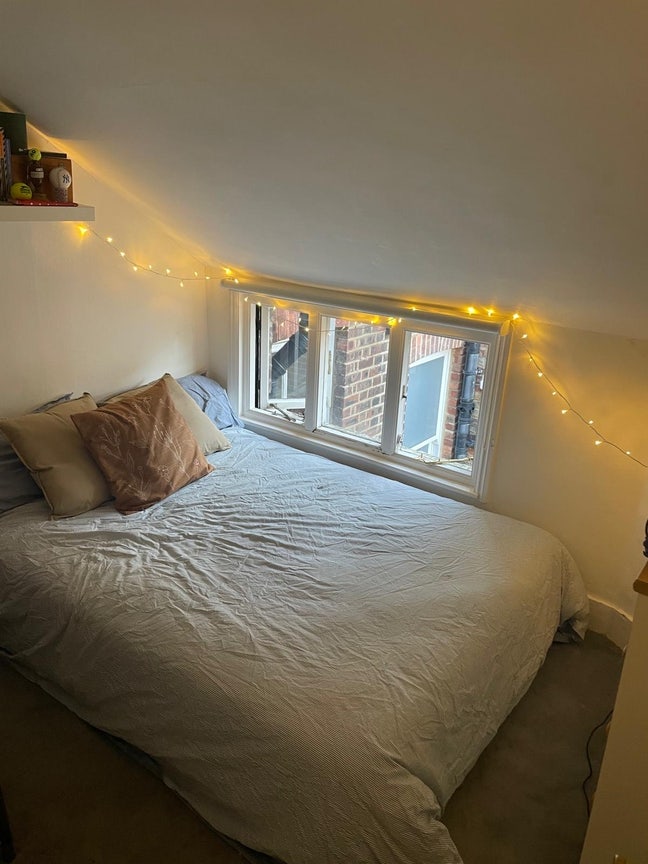 Room to Sublet - Highbury Fields (N5) - &pound;920  Main Photo